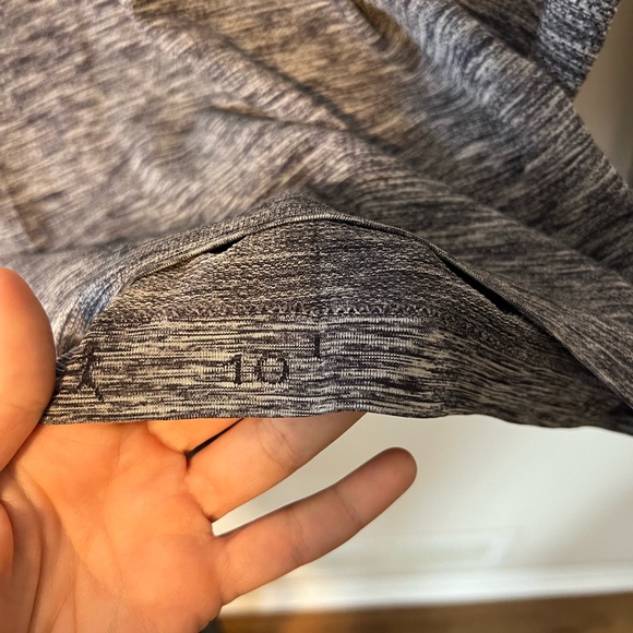 Lululemon swiftly tech Heathered long sleeve - Picture 2 of 4